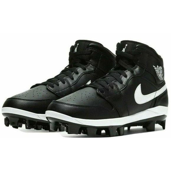 nike air baseball shoes